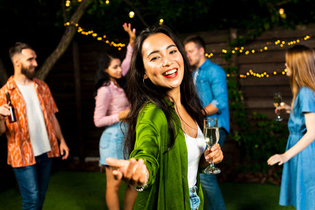 Garden party jesienią? Jak zorganizować niezapomniane przyjęcie w ogrodzie.