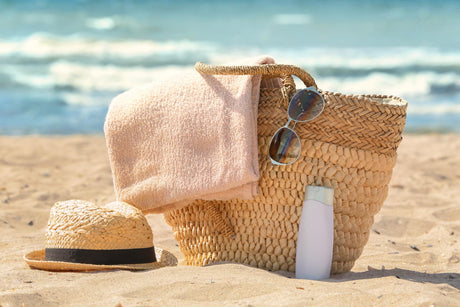 Torba plażowa i ręcznik -jak zaoszczędzić miejsce w bagażu?