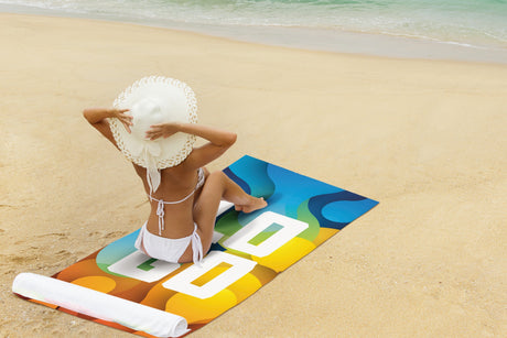 Najlepsze ręczniki kąpielowe z mikrofibry na wakacje: jak wybrać idealny ręcznik plażowy?