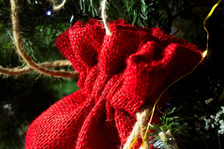 Worek na prezenty jutowy czerwony 30x42cm MERRY CHRISTMAS