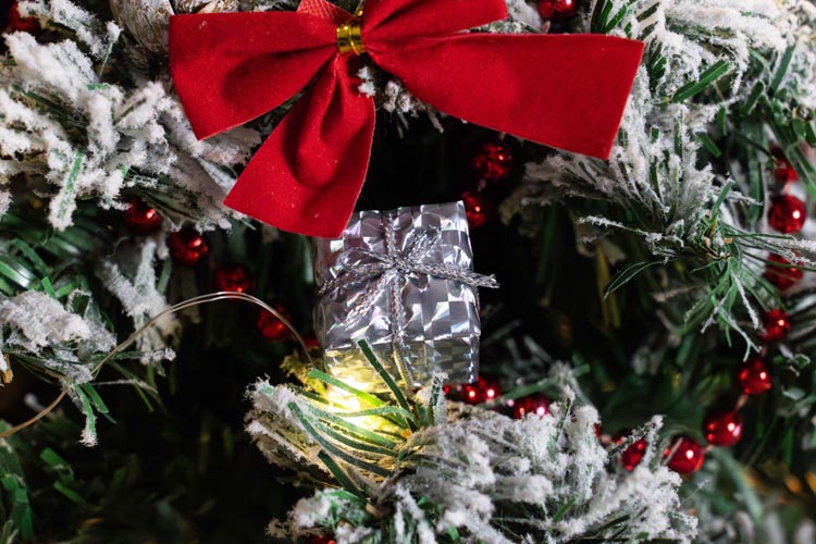 Bombki świąteczne mini prezenty zestaw 12szt.