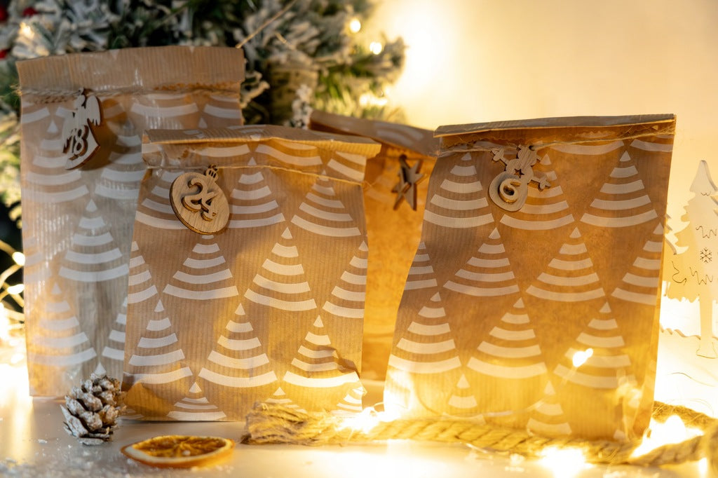 Torba papierowa świąteczna 120x210mm Choinki 50szt.