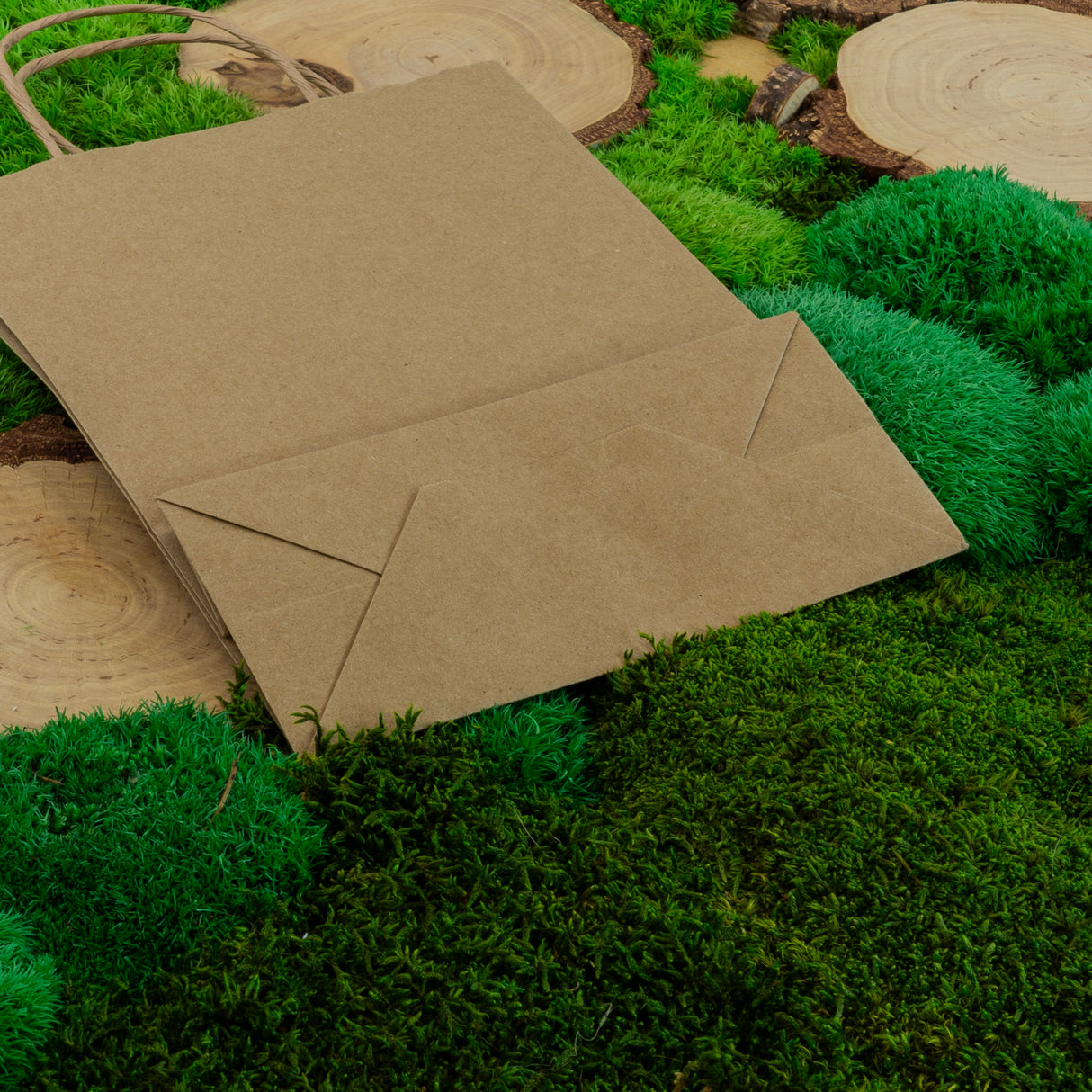 Torba papierowa z uchwytem skręcanym 180x80x225mm Brązowa