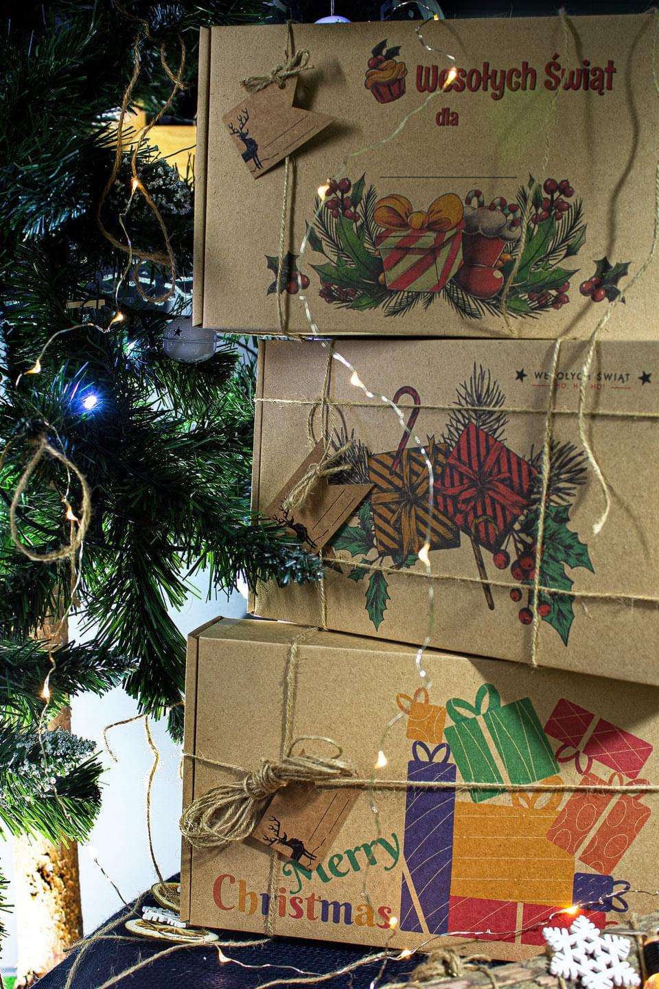 Kartony świąteczne prezentowe ZESTAW 3szt. PREZENTY