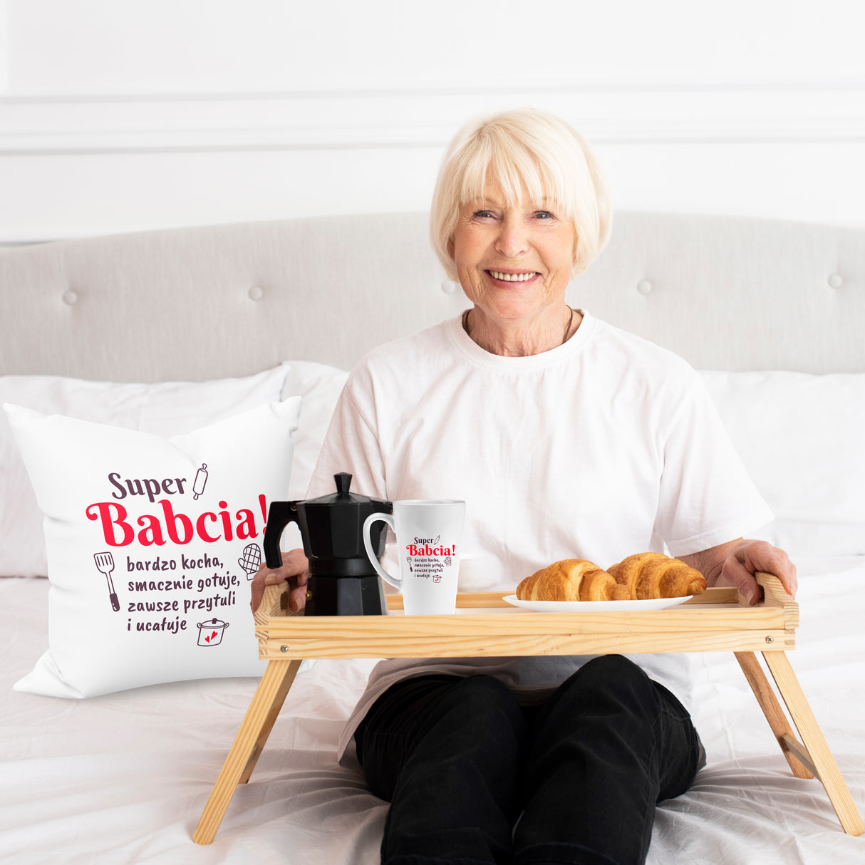 Zestaw Fartuch,Kubek,Poduszka Super Babcia Prezent na Dzień Babci