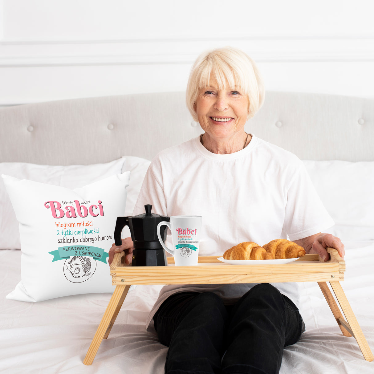 Zestaw Fartuch,Kubek,Poduszka Sekrety Kuchni Babci Prezent na Dzień Babci