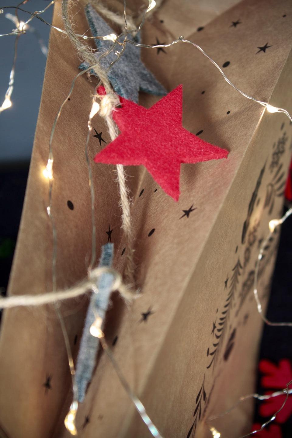 Torba papierowa świąteczna 260x140x320mm Merry Christmas Choinka