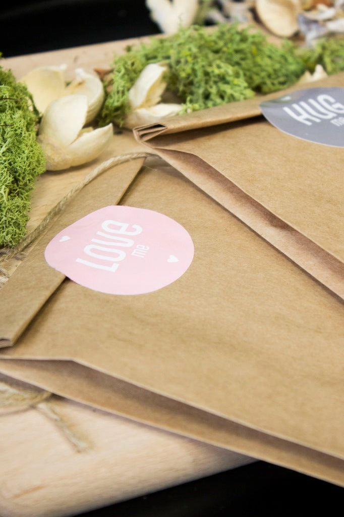 Naklejki LOVE ME ozdobne 10szt.