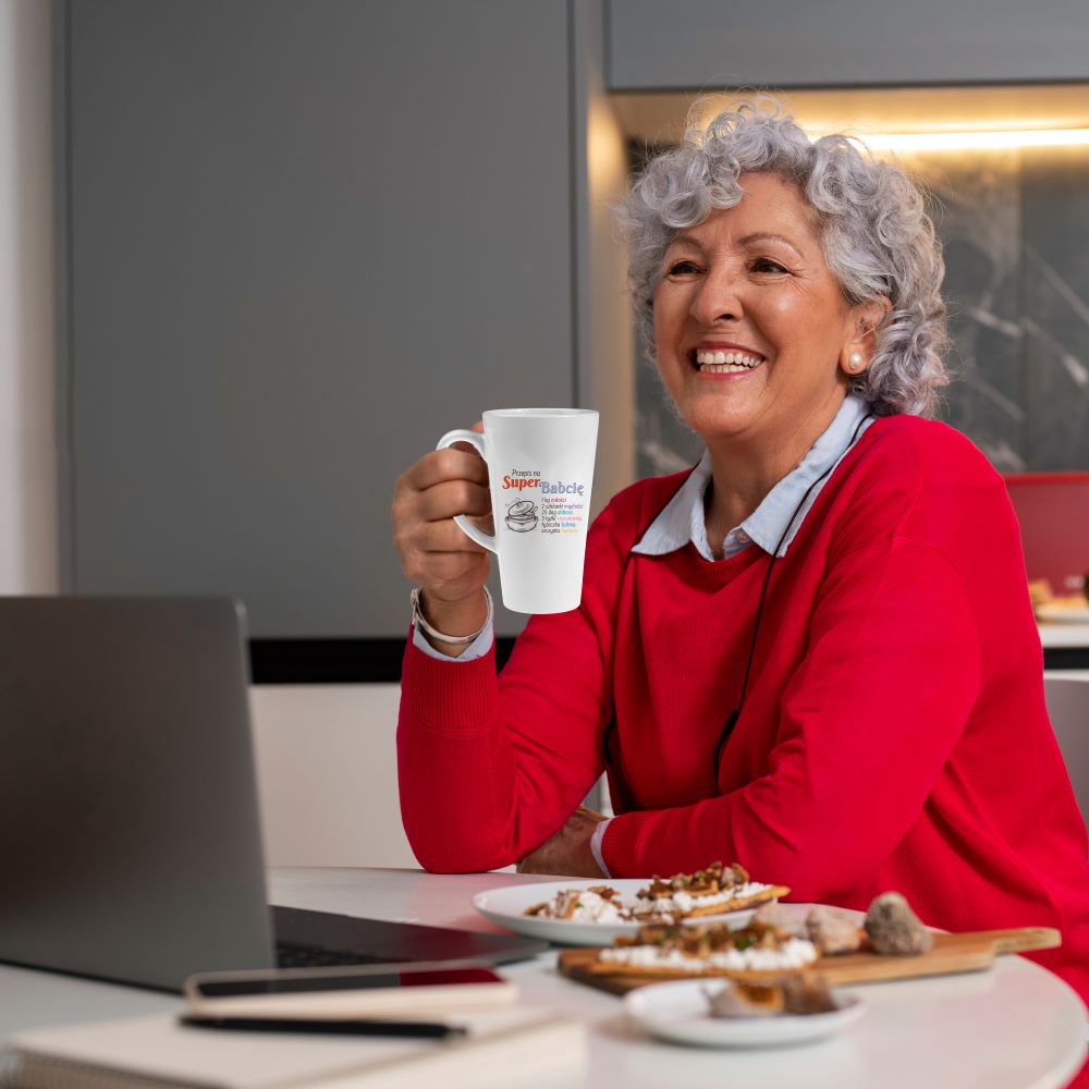 Zestaw Fartuch,Kubek,Poduszka Przepis na Super Babcie Prezent na Dzień Babci