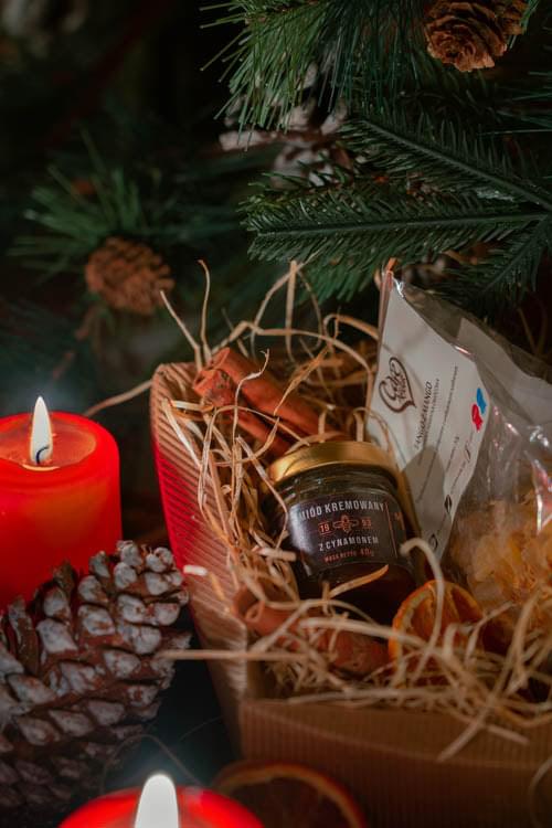 Kosz prezentowy MIÓD HERBATA CYTRYNA POMARAŃCZA