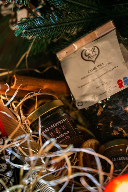 Kosz prezentowy MIÓD HERBATA CYTRYNA POMARAŃCZA