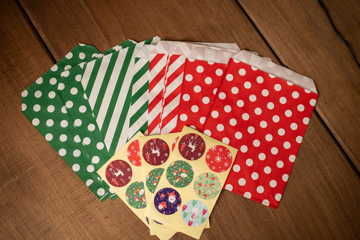 Papierowy kalendarz adwentowy Czerwono-zielony