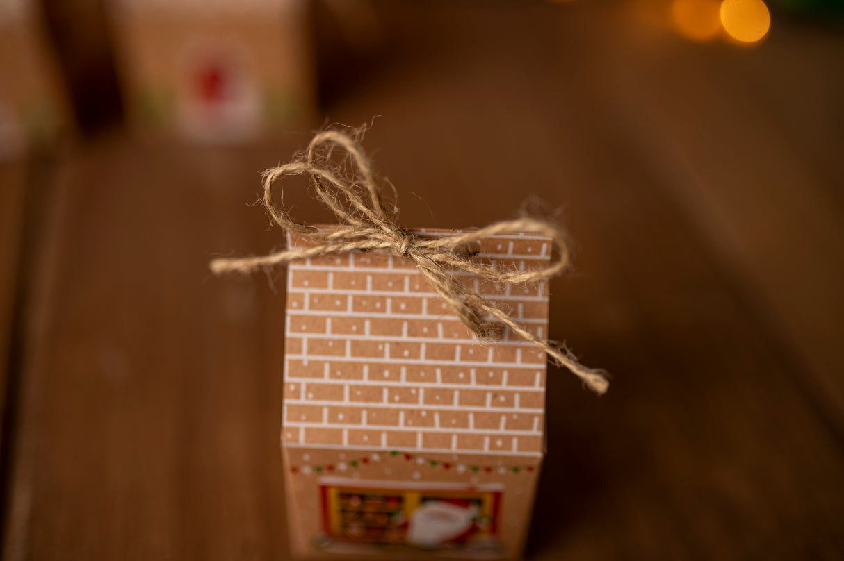 Pudełkowy kalendarz adwentowy 3D Domek