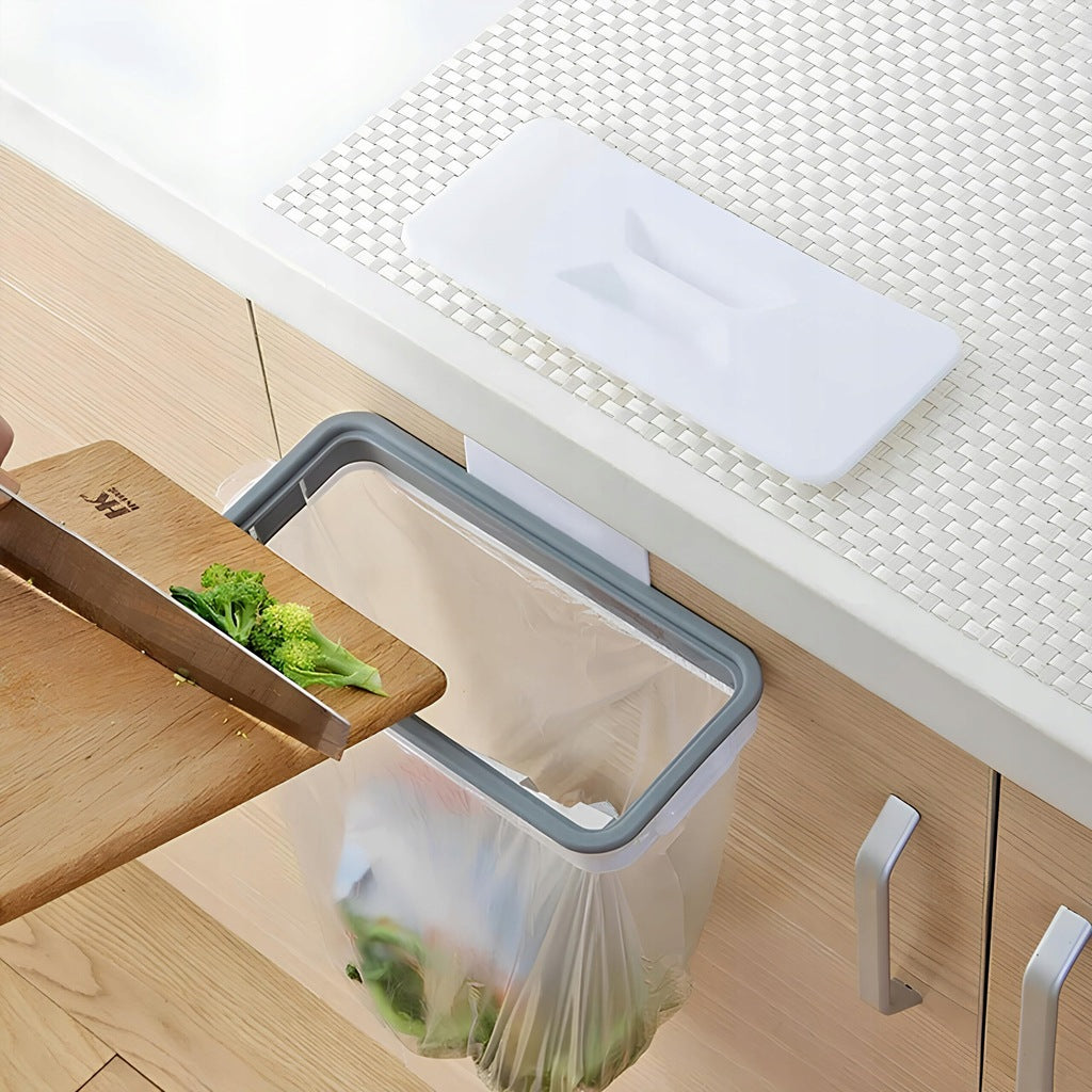 Wiszący kosz na śmieci