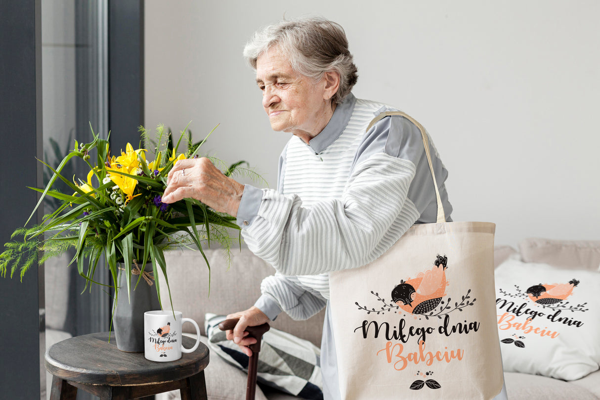 Zestaw Fartuch,Kubek,Poduszka Miłego Dnia Babciu Prezent na Dzień Babci