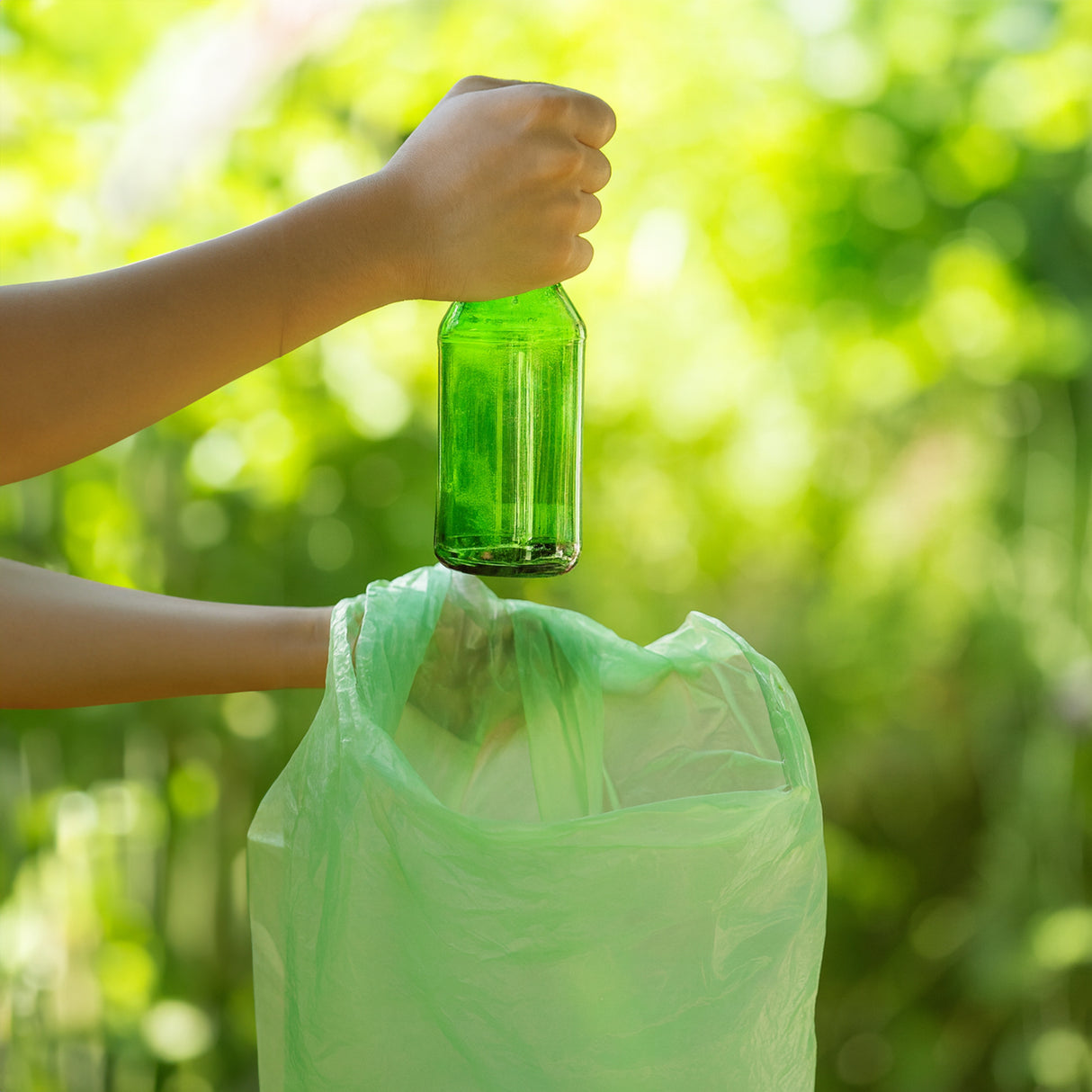 Zielone worki na śmieci z recyklingu 35 L