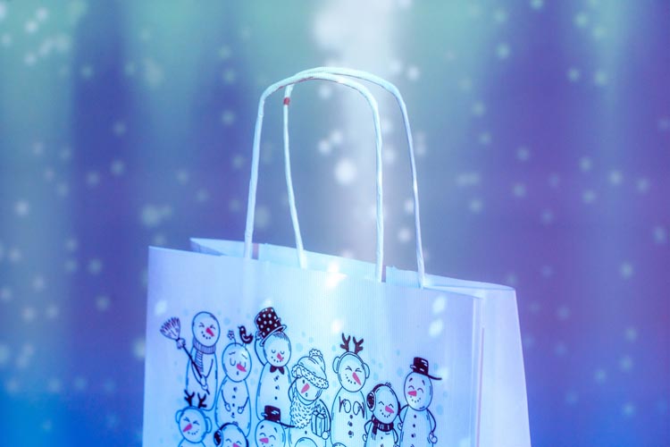 Torba papierowa świąteczna 240x100x320mm Bałwanki