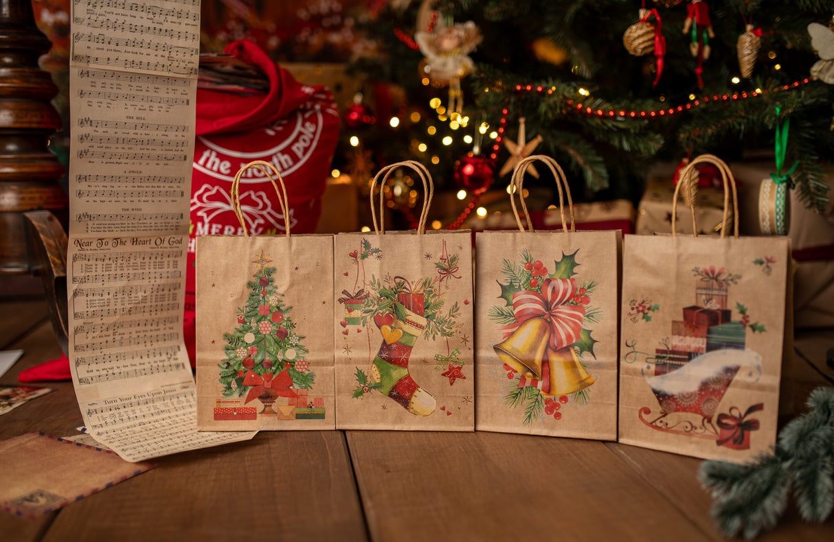 Torba papierowa świąteczna 150x80x210mm Skarpeta Choinka Dzwonek Prezenty 4szt.