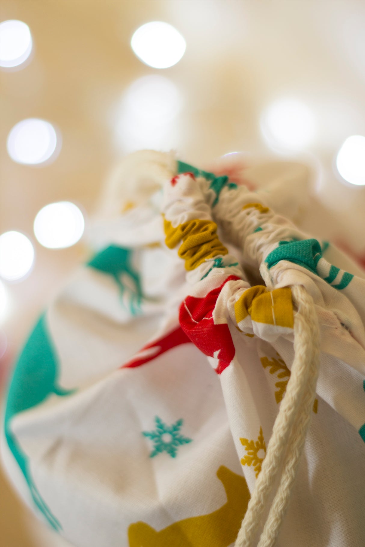 Woreczek bawełniany 30x45 cm Kolorowe Renifery