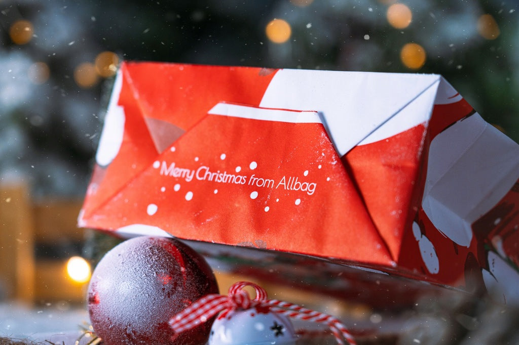 Torba papierowa świąteczna 180x80x220mm Czerwona Mikołaj Elf