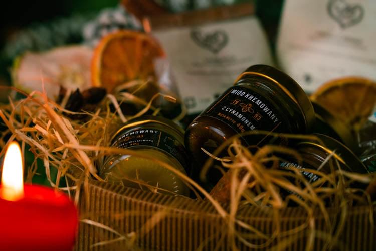 Kosz prezentowy MIÓD HERBATA CYTRYNA POMARAŃCZA