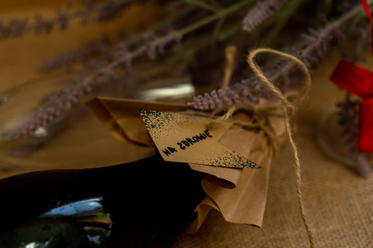 Winietki bileciki do prezentów KROPECZKI 10szt.