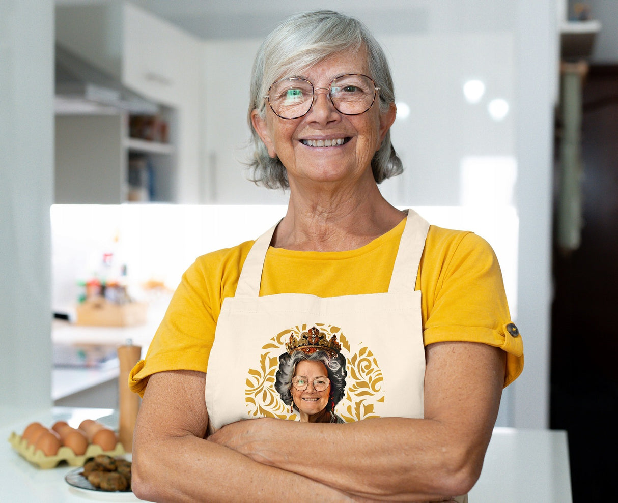 Fartuch Kuchenny Prezent na Dzień Babci Karykatura Królowa Bawełniany Ecru