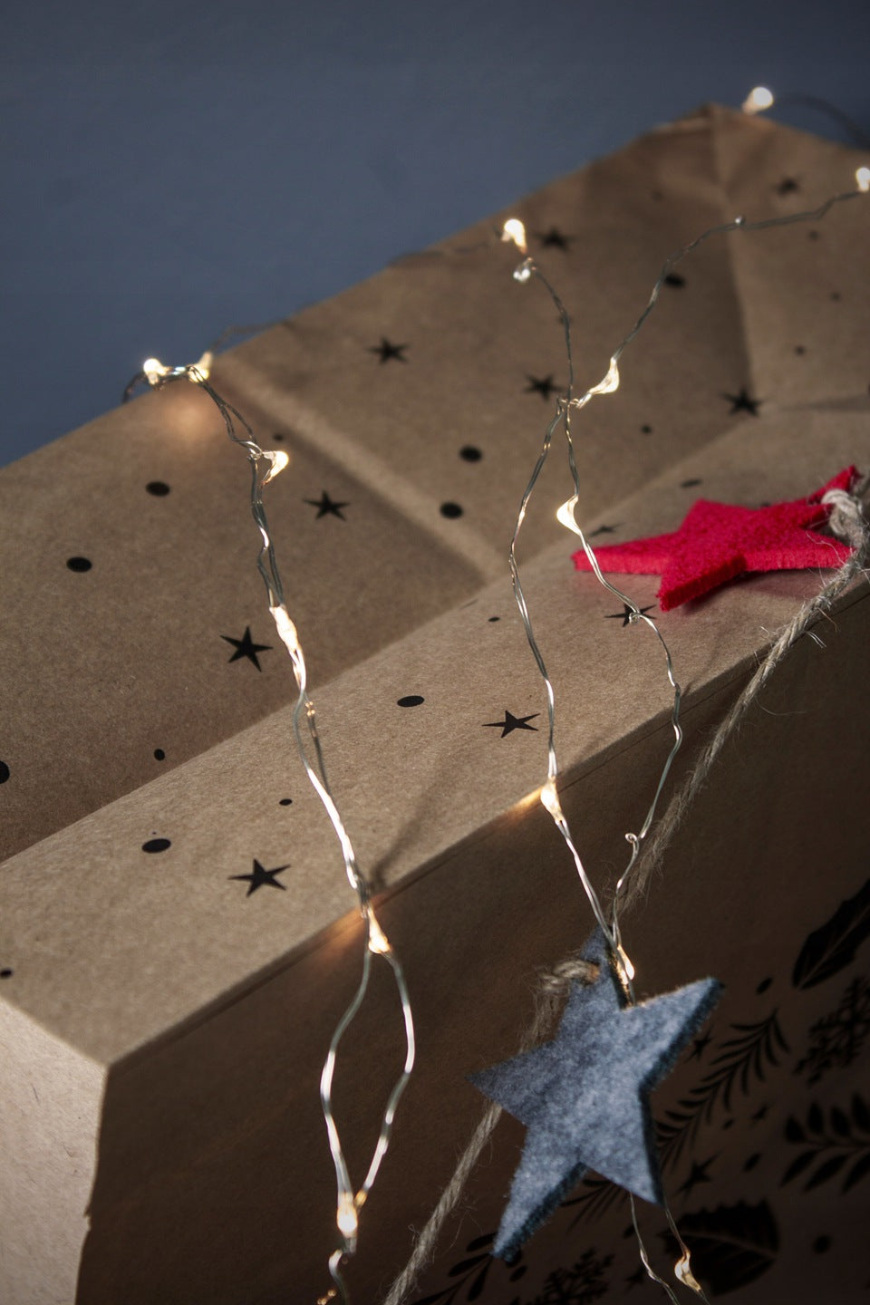 Torba papierowa świąteczna 260x140x320mm Merry Christmas Choinka