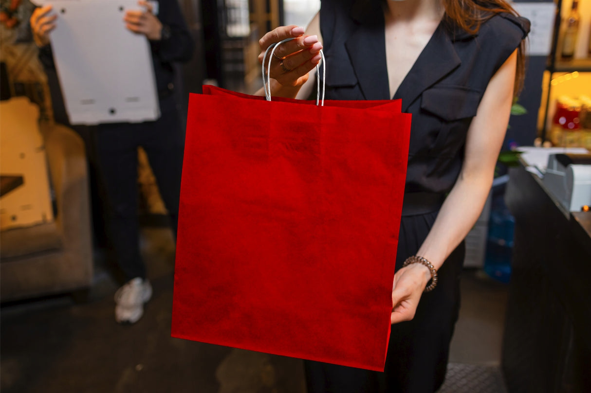 Torba papierowa 350x150x400mm z uchwytem skręcanym Czerwona Premium
