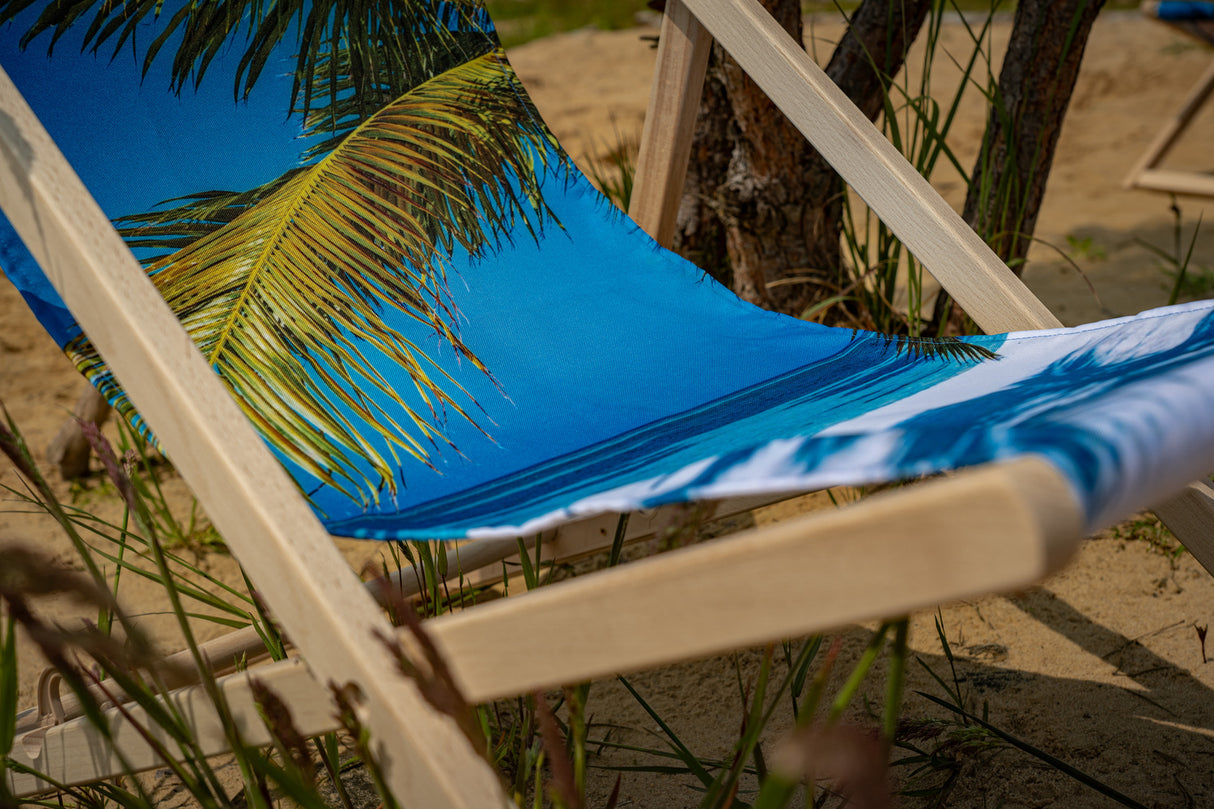 Leżak drewniany z nadrukiem PALMA NA PLAŻY LIŚCIE