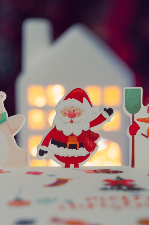 Pudełka świąteczne Mikołaj Bałwan Miś Pingwin 10szt.