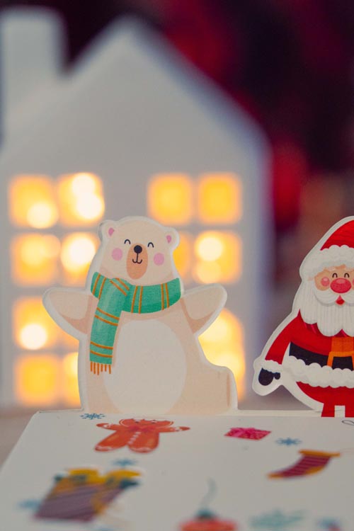 Pudełka świąteczne Mikołaj Bałwan Miś Pingwin 10szt.