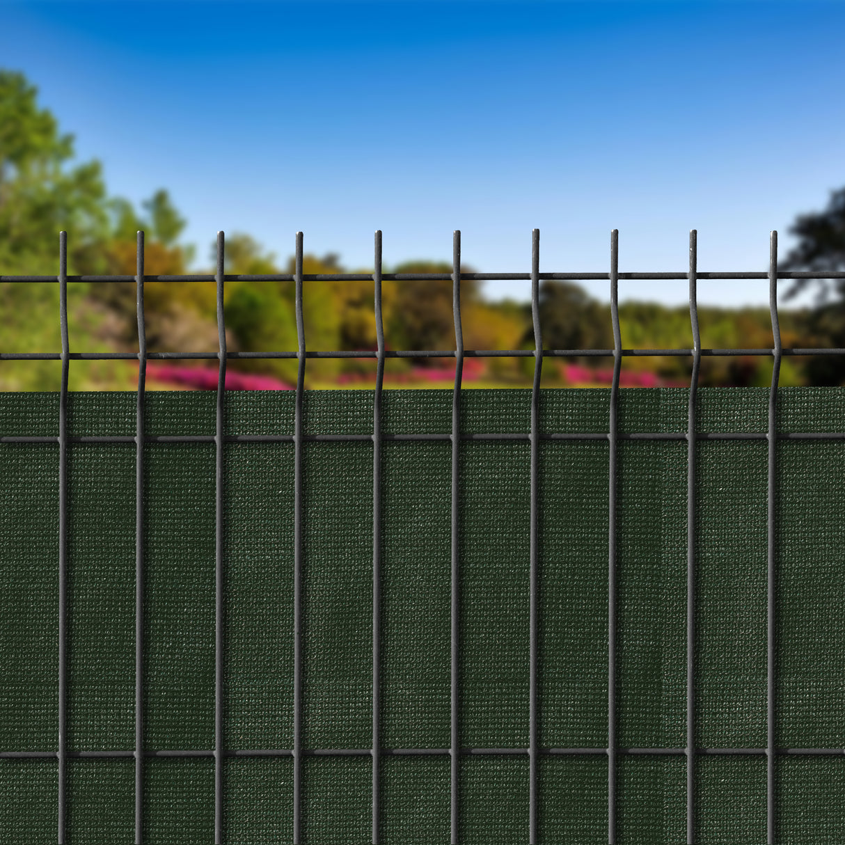Zielona siatka maskująca na ogrodzenie 25 m UV 140g