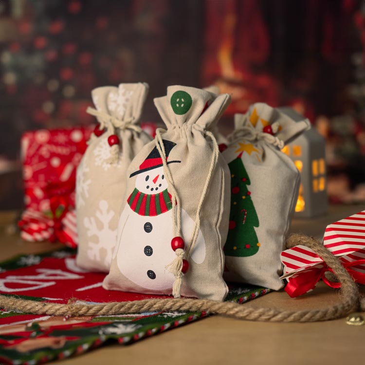 Woreczki bawełniane 140x225mm z motywem świątecznym