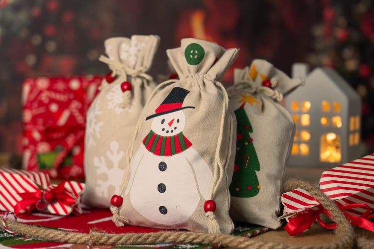 Woreczki bawełniane 140x225mm z motywem świątecznym