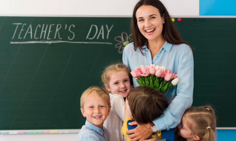 Co kupić na dzień nauczyciela 2022? Poznaj ciekawe pomysły