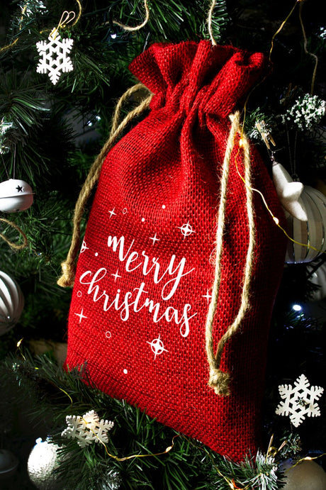 Worek na prezenty jutowy czerwony 30x42cm MERRY CHRISTMAS