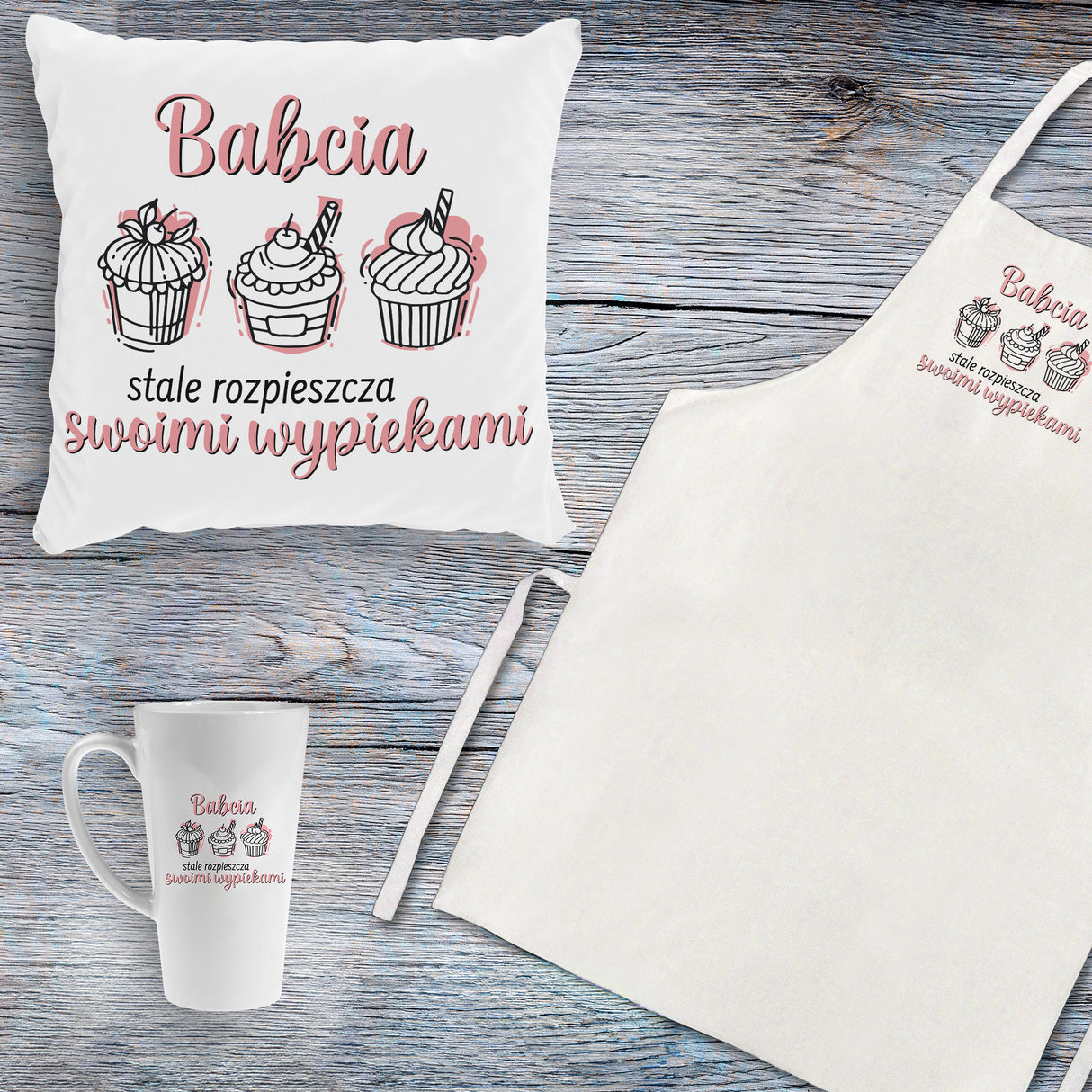 Zestaw Fartuch,Kubek,Poduszka Babcia Rozpieszcza Wypiekami Prezent na Dzień Babci