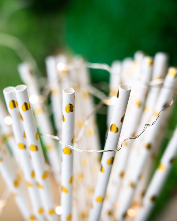 Słomki papierowe BŁYSZCZĄCE SERCA ZŁOTE 20cm ekologiczne 250szt