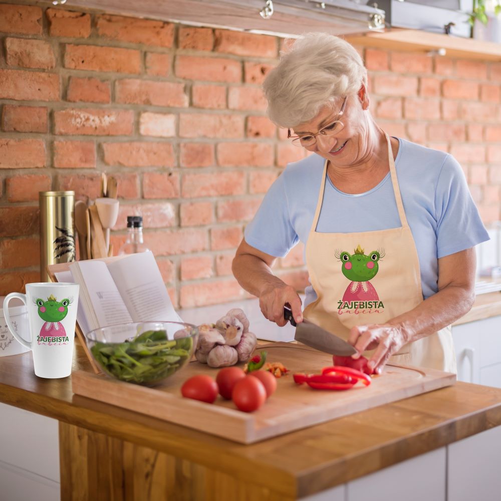 Zestaw Fartuch,Kubek,Poduszka Żajebista Babcia Prezent na Dzień Babci