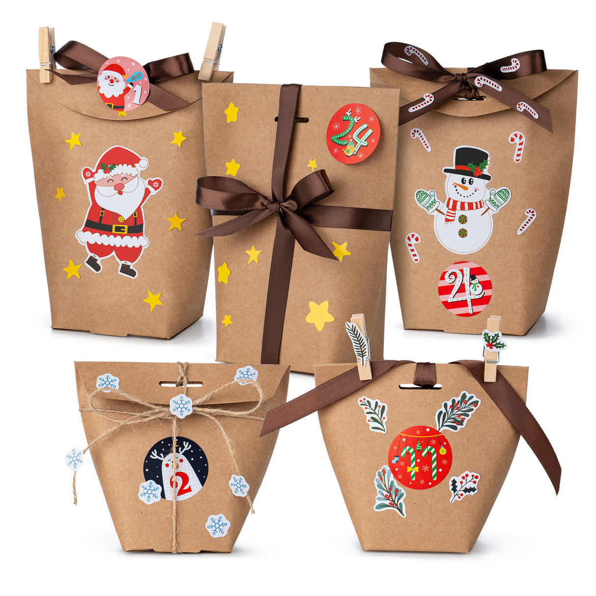 Pudełkowy kalendarz adwentowy z naklejkami świątecznymi