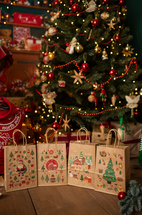 Torba papierowa świąteczna 150x80x210mm Boże Narodzenie 4szt.