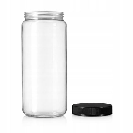 Zestaw szklanych butelek z metalowymi rurkami