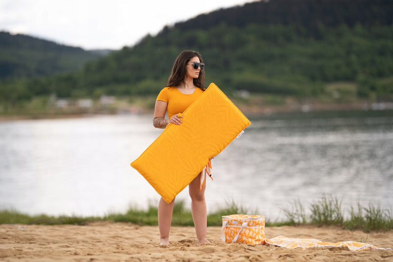 Leżak podróżny - składany POMARAŃCZOWY