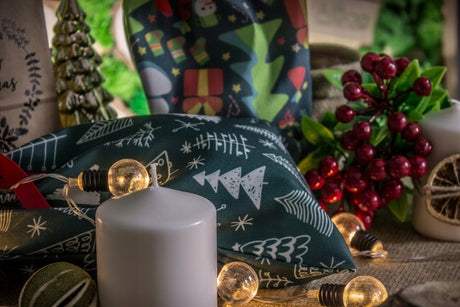 Woreczek poliestrowy 20x35cm Choinki białe